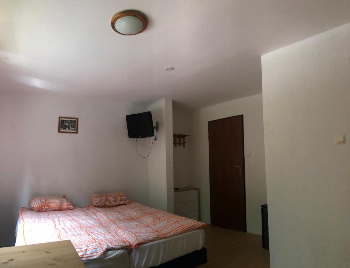 Cezar Dom Wczasowy Ruciane-Nida Bagian luar foto